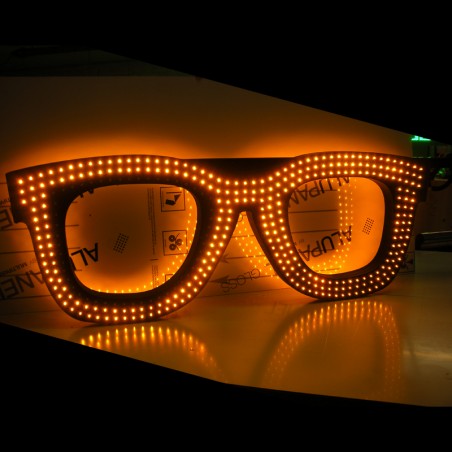 Enseigne lunettes d'opticien lumineuse - Accueil